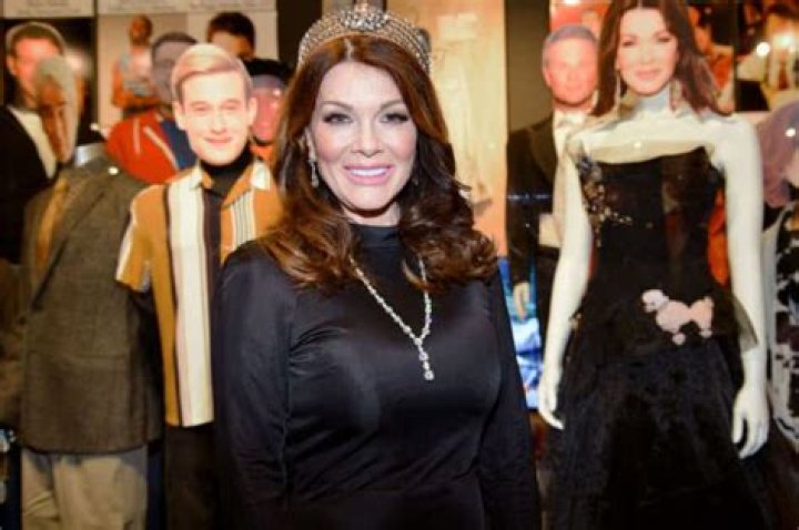 After Losing Her Mother Lisa Vanderpump Wants RHOBH Fans To Stop The Negativity