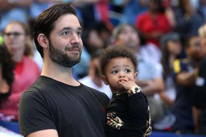Alexis Ohanian Resigns From Seat At Reddit And Asks To Be Replaced By A Black Candidate — Donates Money To Know Your Rights Camp