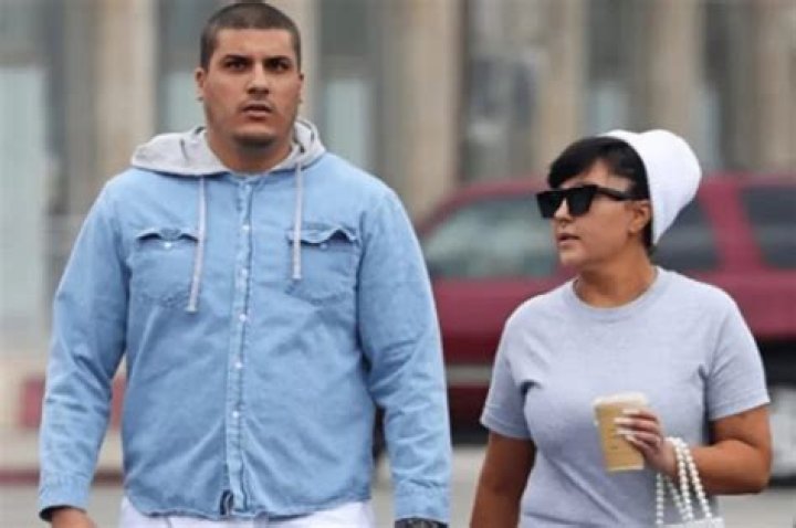 Amanda Bynes And Fiancé Paul Michael Decided To Take Their Time