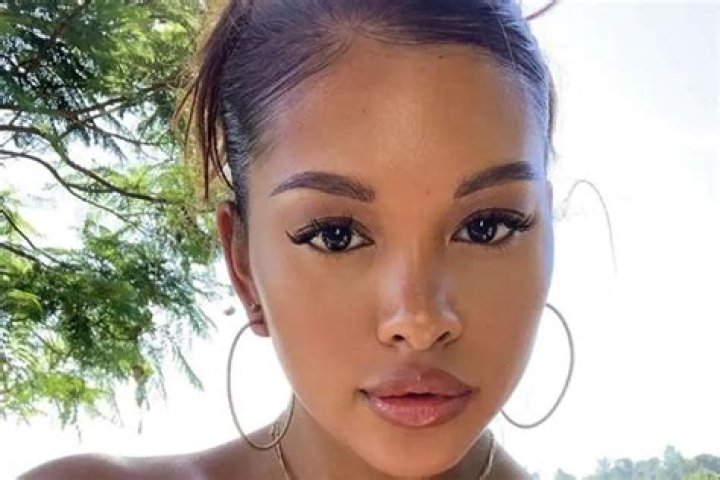 Ammika Harris’ Dripping Shower Photo Has Chris Brown Hopping In The Comments – Her Eyes Are The Same As Aeko’s, Fans Say