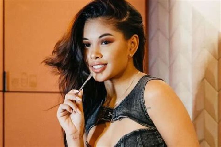 Ammika Harris Has Some Cheeky Advice On How To Stay Thin During Quarantine – Posts Bathing Suit Body 5 Months After Giving Birth!