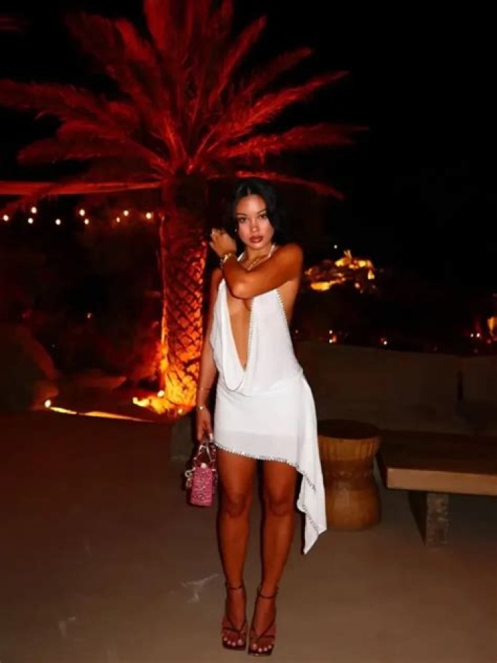 Ammika Harris Shares More Pics From Her Night Out