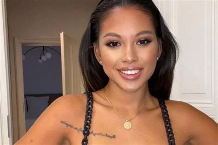 Ammika Harris Shows Off A Lot Of Skin In These Latest Photos