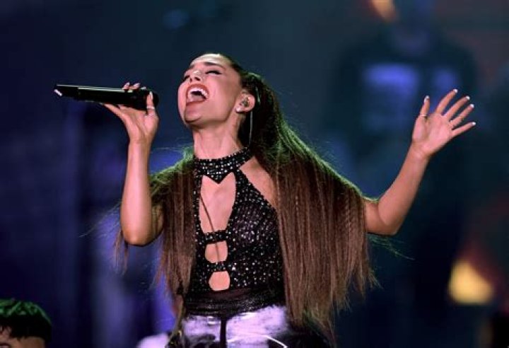 Ariana Grande Cancels Her New Year’s Eve Performance Last Minute For Health Reasons!
