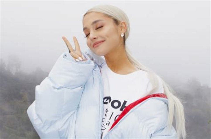 Ariana Grande ‘Committed To Positivity In Her Life,’ Source Says – Details!