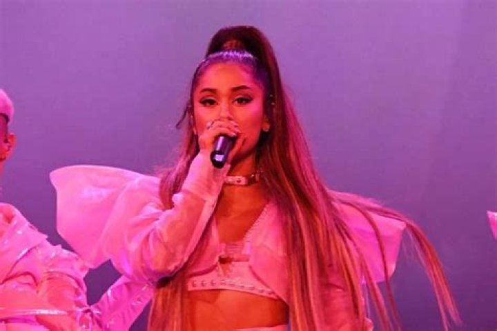 Ariana Grande Shares Quote About Depression