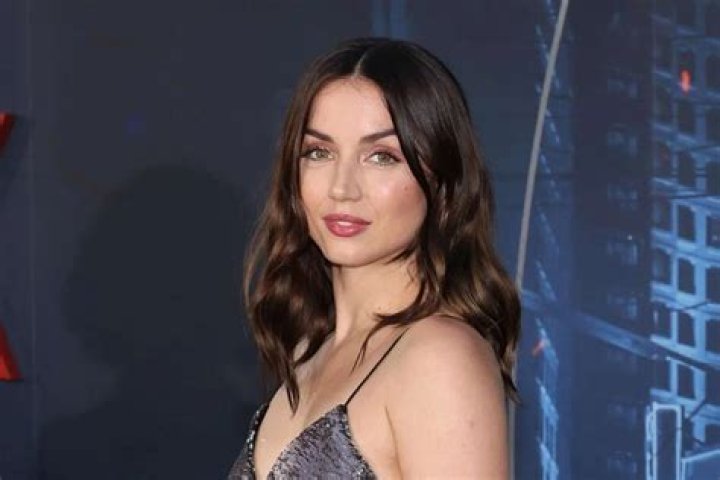 Author Of The Novel Blonde Defends Ana De Armas’ Film Adaptation