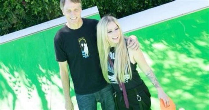 Avril Lavigne Shares Her Very First TikTok Clip In Collaboration With ‘Sk8er Boi’ Tony Hawk And Fans Can’t Believe She Hasn’t Aged At All!
