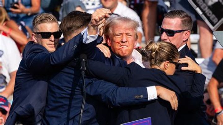 Barack Obama Reacts To The Killing Of George Floyd With A Powerful Statement While President Donald Trump Lashes At The Thugs