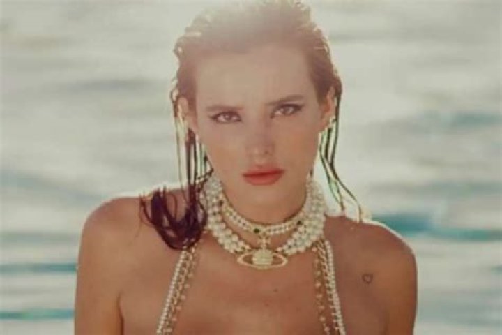 Bella Thorne Wears A Beach Bunny Two-Piece Bathing Suit And Gets Over One Million Views!