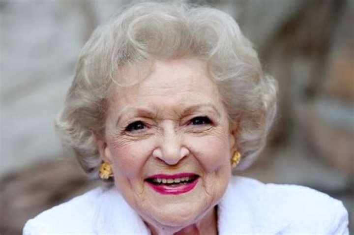 Betty White ‘Dyes’ At ’93?’ – Social Media Freaks Out Again Over Another Death Hoax!