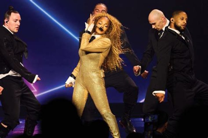 Beyonce And Kelly Rowland Have Fun In Video From Janet Jackson Las Vegas Show — Here Is Why Tim Witherspoon’s Wife Is Ready For Her Turn In The Spotlight