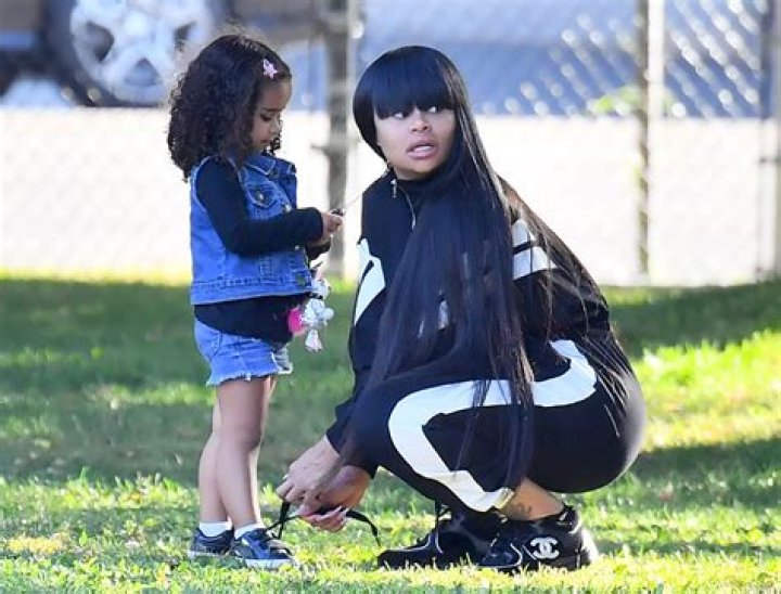 Blac Chyna Makes Fans Happy With New Pics With Dream Kardashian At The Zoo