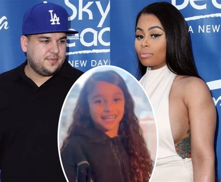 Blac Chyna Thrashed Online For Posting Photo In Front Of Plastic Surgeon’s Office