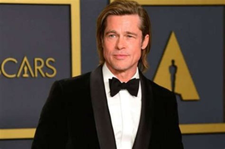 Brad Pitt Insists He Wrote His Own Acceptance Speeches During Awards Season With A Little Help From Some ‘Very Funny Friends’