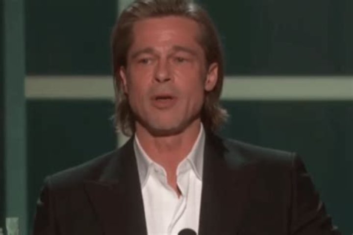 Brad Pitt Takes A Few Shots At Angelina Jolie Before Getting Close With Jennifer Aniston Backstage