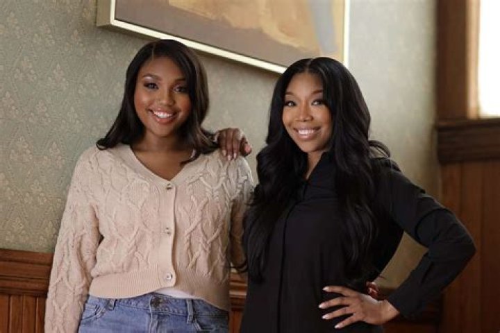 Brandy Norwood Shares Stunning Photos Of Her Daughter, Sy’rai Smith, Who Is 17 Years Old — Fans Are Shocked