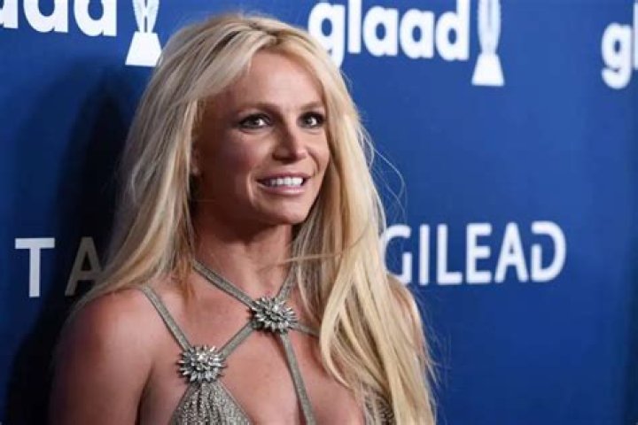Britney Spears Former Photographer Is Worried About The Star — Reads Letter She Wrote Saying She Has ‘No Rights’