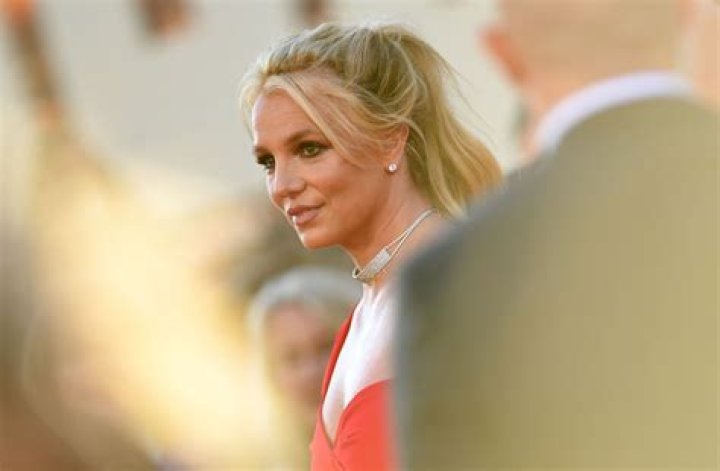 Britney Spears’ Longtime Manager Thinks It’s Possible She’ll Never Return To The Stage Again!