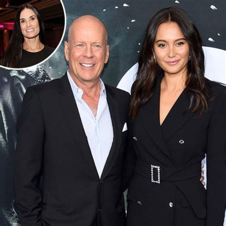 Bruce Willis, Former Wife Demi Moore And Current Wife Emma Bonding In Joint Quarantine – Check Out Their New Video!