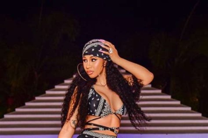 Cardi B Destroys Haters Who Say She Photoshops Her Photos In Raw Video — They Hit Back Hard With She ‘Edited Her Body’ With Plastic Surgery