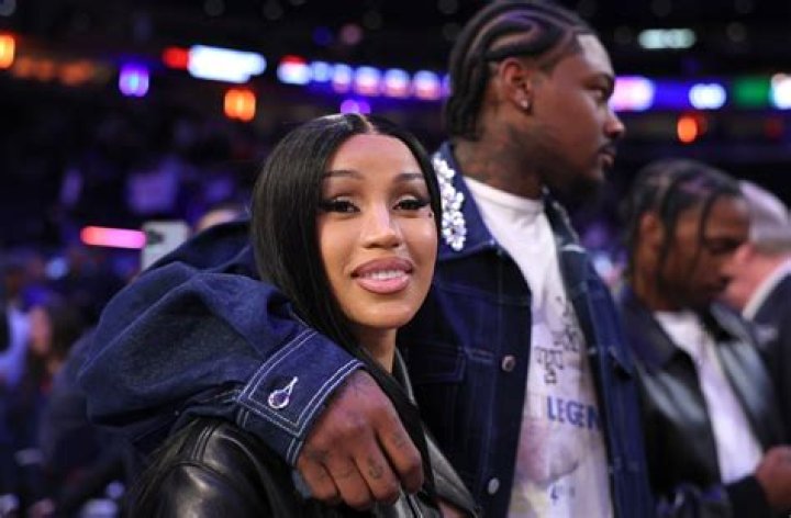Cardi B Repeats ‘I Ain’t Going To Jail’ While On Stage – Check Out The Video!
