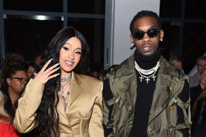 Cardi B Writes Lewd Comment For Offset After He Shared This Video — Some Fans Say She Went Too Far And Must Learn To Keep Few Things Private