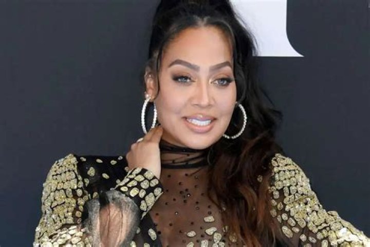 Carmelo Anthony Shares Gorgeous Photo Of Wife La La Anthony Flaunting Her Bare Belly And Pens This Sweet Message