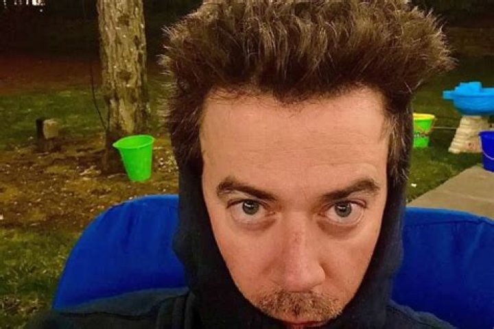 Carson Daly Shaves His Head On Live TV Because His Hair Got Too ‘Wild’ During Self-Quarantine
