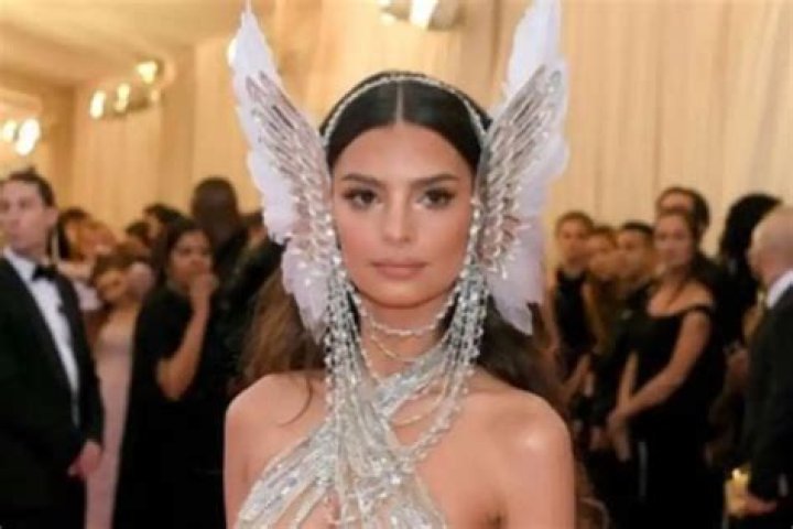 Celebrity Hairstylist Jennifer Yepez Shares Her Favorite Looks On Clients Such as Emily Ratajkowski, Jessica Alba, Gigi And Bella Hadid And More