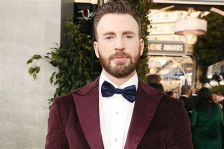 Chris Evans Is Single And Dating, But Wants To Be ‘More Private With His Love Life’