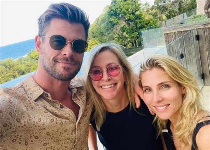 Chris Hemsworth Honors His Youthful Mom Leonie On Mother’s Day And Fans Are Freaking Out Over Her Ageless Beauty