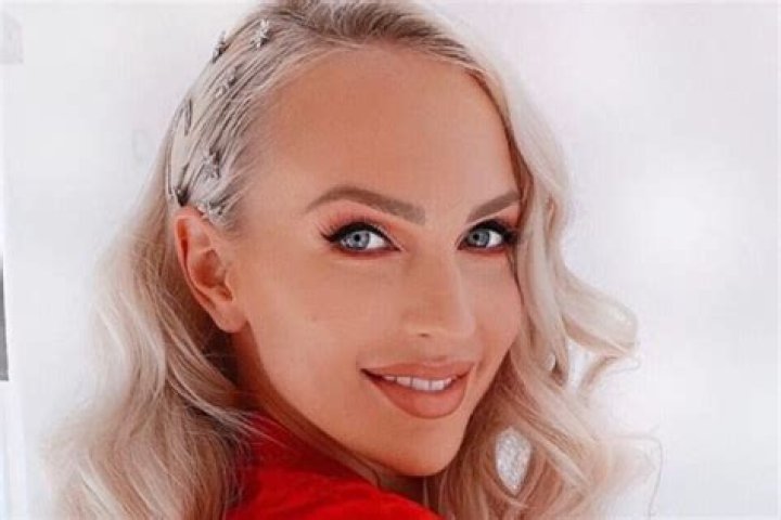 Christine Quinn Slams Her ‘Selling Sunset’ Co-Stars For Not ‘Liking’ Her Pregnancy Announcement On Instagram!