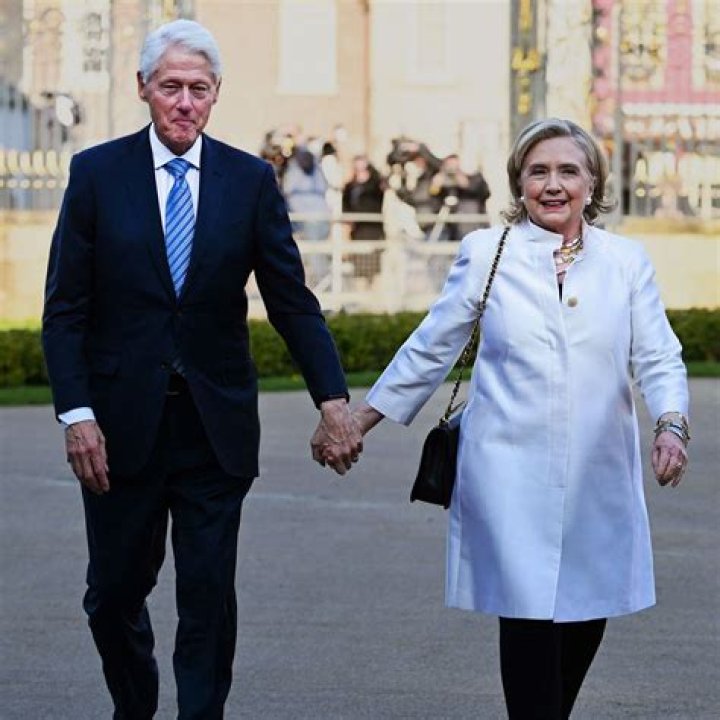 ClintonBodyCount Hashtag Trends After Jeffrey Epstein Suicide Attempt Reports Surface — Bill And Hillary Clinton Kill List Conspiracy Theory Revived