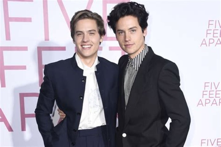 Cole Sprouse And Lili Reinhart Are No Longer An Item, Sources Say!