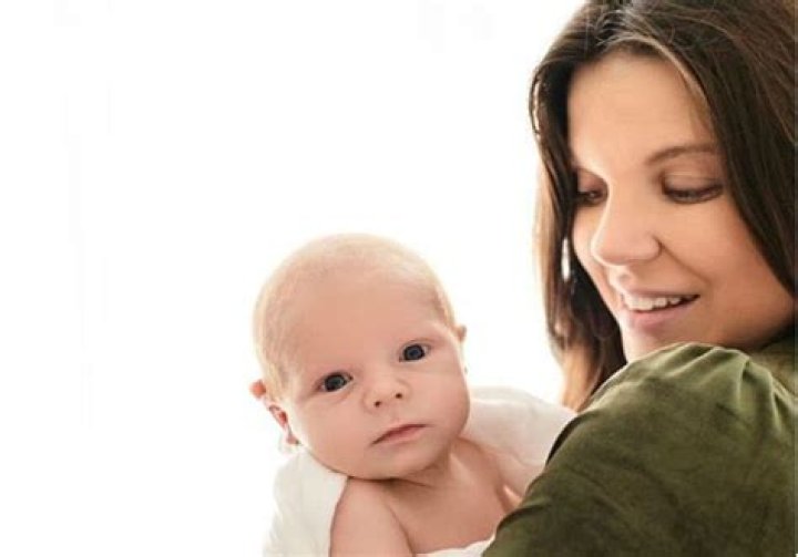 Counting On – Amy Duggar Shows Off Her Post-Baby Body Four Months After Giving Birth To Son Daxton – ‘When I look in the mirror I see a MOM’