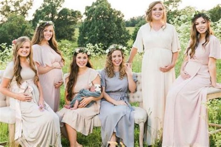 Counting On – How Is Joy-Anna Duggar Handling Her Sisters’ Pregnancies In The Wake Of Her Heartbreaking Miscarriage?
