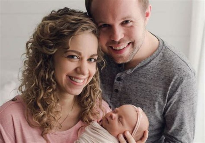 Counting On – John David & Abbie Duggar Share New Photo Of Baby Grace And Fans Can’t Get Enough