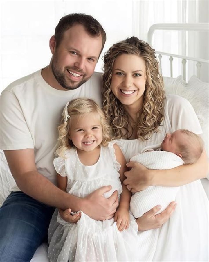 Counting On John David Duggar And Abbie Grace Burnett Celebrate 5 Month Anniversary, Where Is The Baby Announcement?