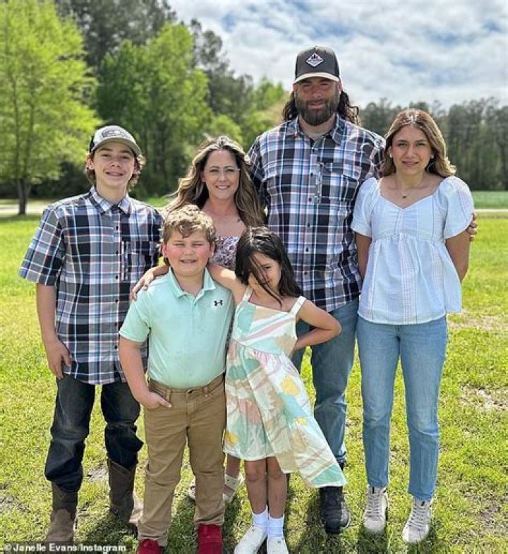 David Eason Reportedly ‘Stormed Out’ Of Supervised Visit With His And Jenelle Evans’ Children After Daughter Refused To See Him