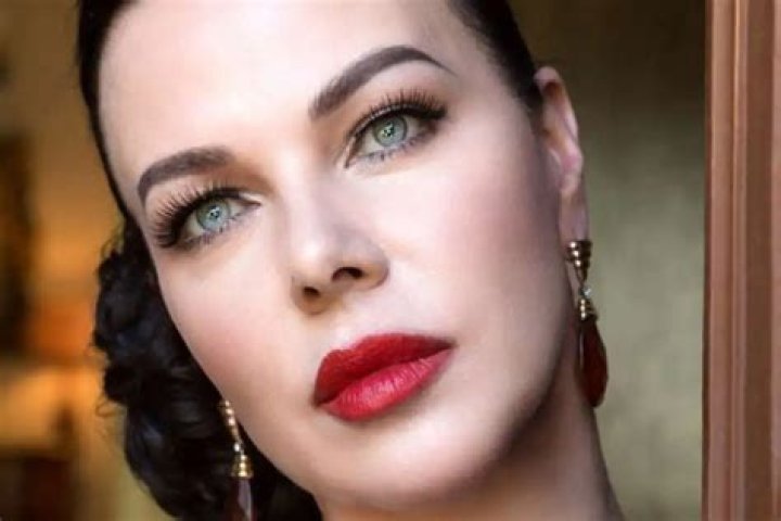 Debi Mazar Talks The Pain Of Having Coronavirus — Her Lungs Are Heavy