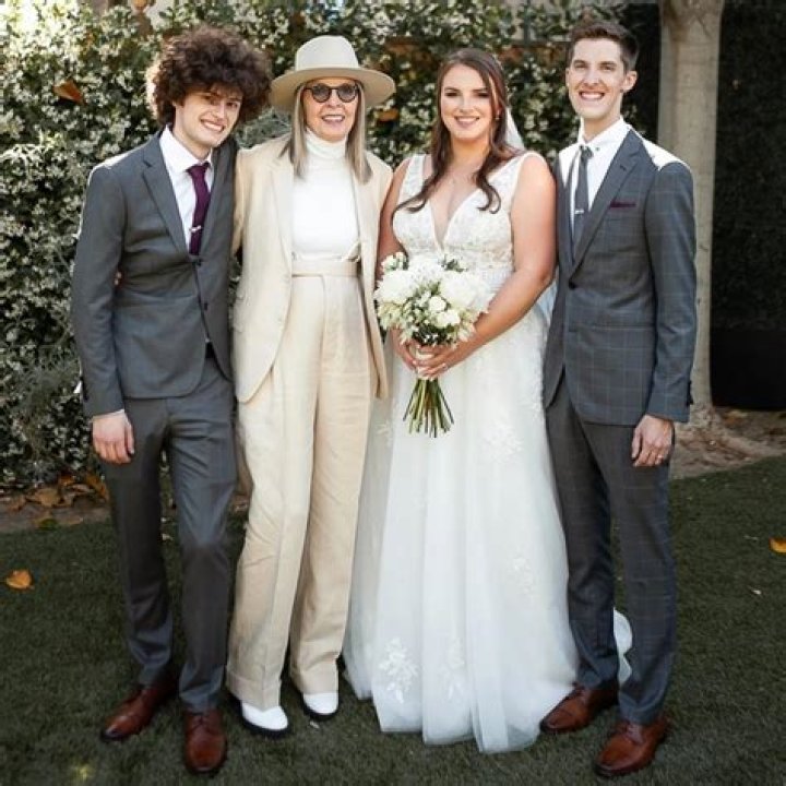 Diane Keaton’s Daughter And Her Boyfriend Are Engaged!