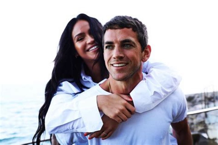 Diddy’s Longtime Ex, Cassie Ventura, Announces Pregnancy With Stunning Photo Shoot — Alex Fine Promised This To His Daughter And His Girlfriend