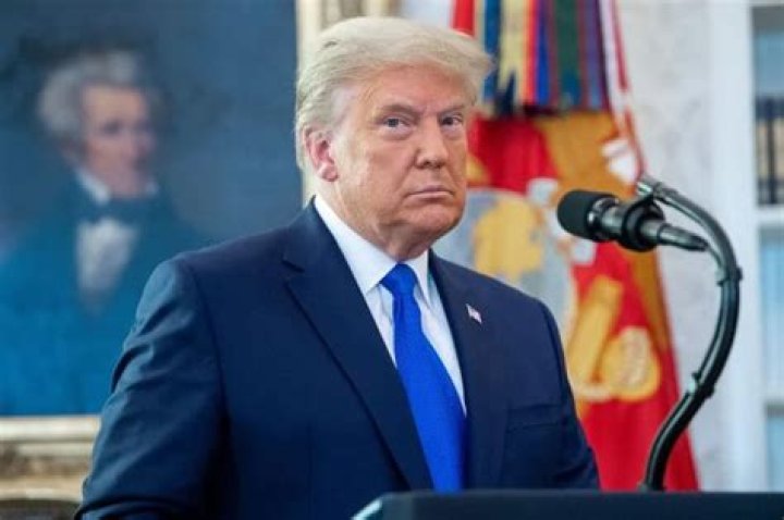 Donald Trump Dragged By CNN Journalist Don Lemon – He Lists All The Ways In Which Barack Obama Is Better Than The Current President!