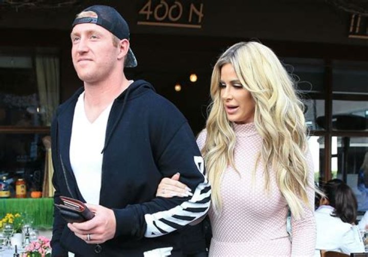 Don’t Be Tardy Stars Kim Zolciak And Kroy Biermann Chose Each Other Over Their Own Families