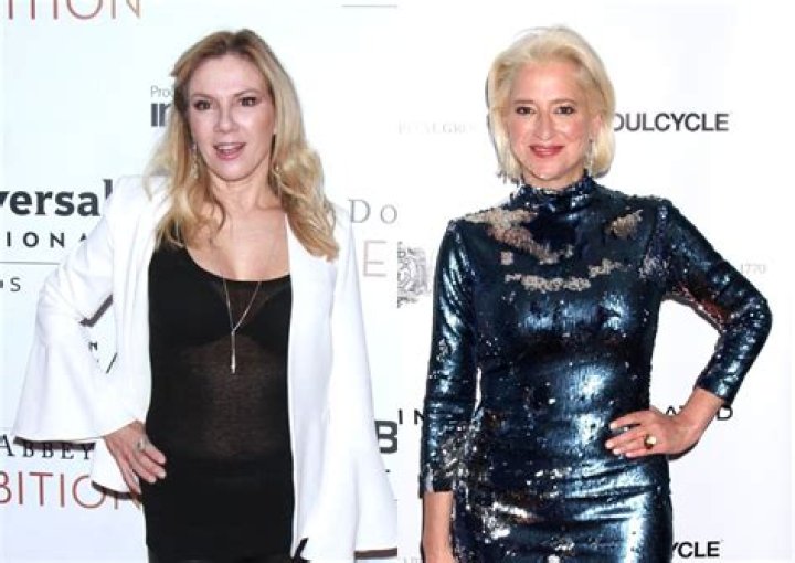 Dorinda Medley Outs Ramona Singer For Partying In Hamptons Where Attendee Tested Positive For Coronavirus