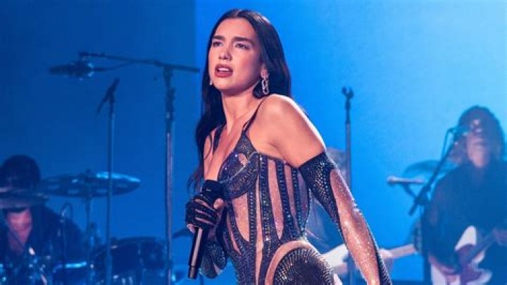 Dua Lipa Drops New Single ‘Don’t Start Now’