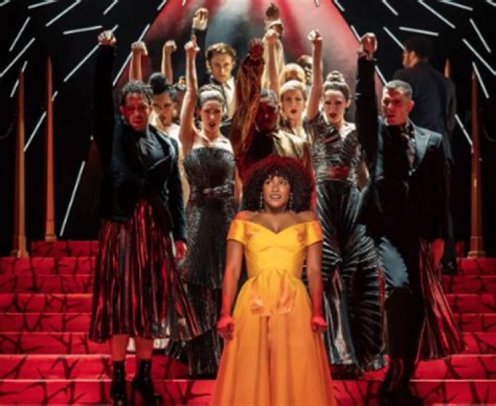 During Its Chicago Engagement, The New Musical ‘The Devil Wears Prada’ Encountered Some Difficulties