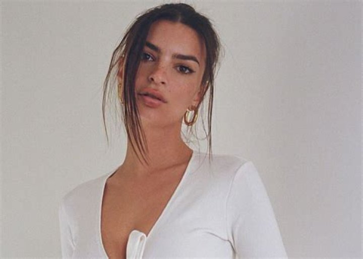 Emily Ratajkowski Flaunts Curves While Modeling New Inamorata Clothes As She Talks The Worst Advice She’s Ever Received