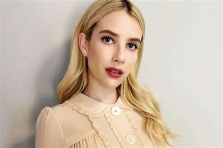 Emma Roberts Wears Miu Miu To Holidate Press Day